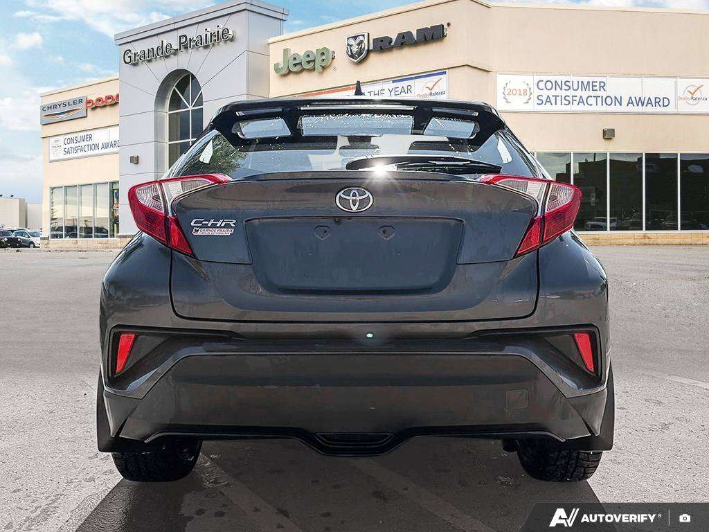 2018 Toyota C-HR XLE — снимка 1