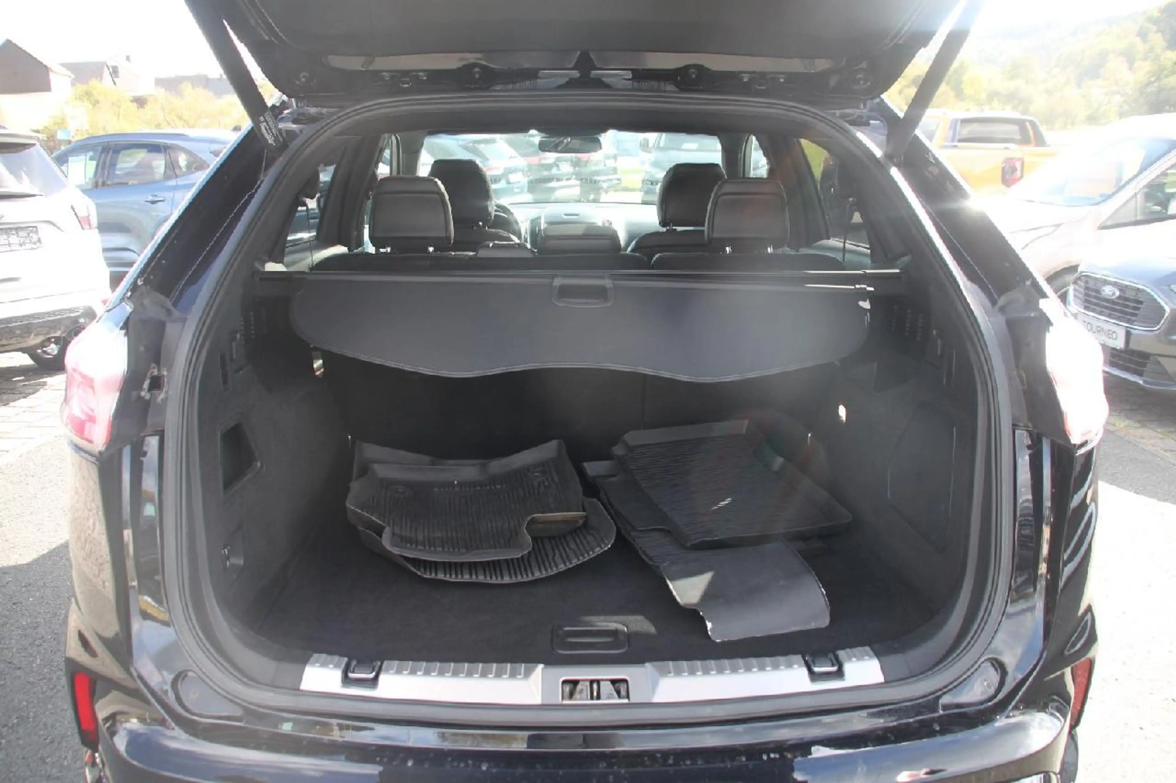 Ford Edge ST-Line 4x4+LED+KLIMA+NAVI+SHZ+PANO+LMF+ — photo 9