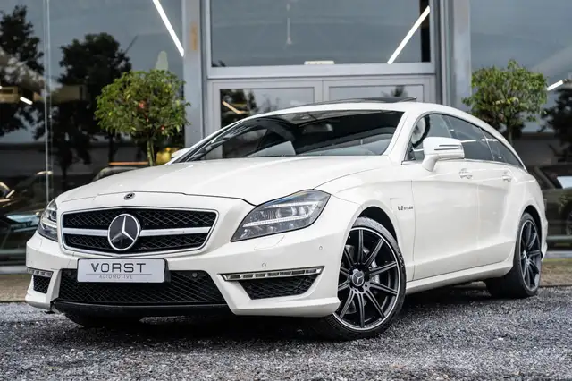 Mercedes-Benz CLS 63 AMG Shooting Brake Pano B&O Carbon