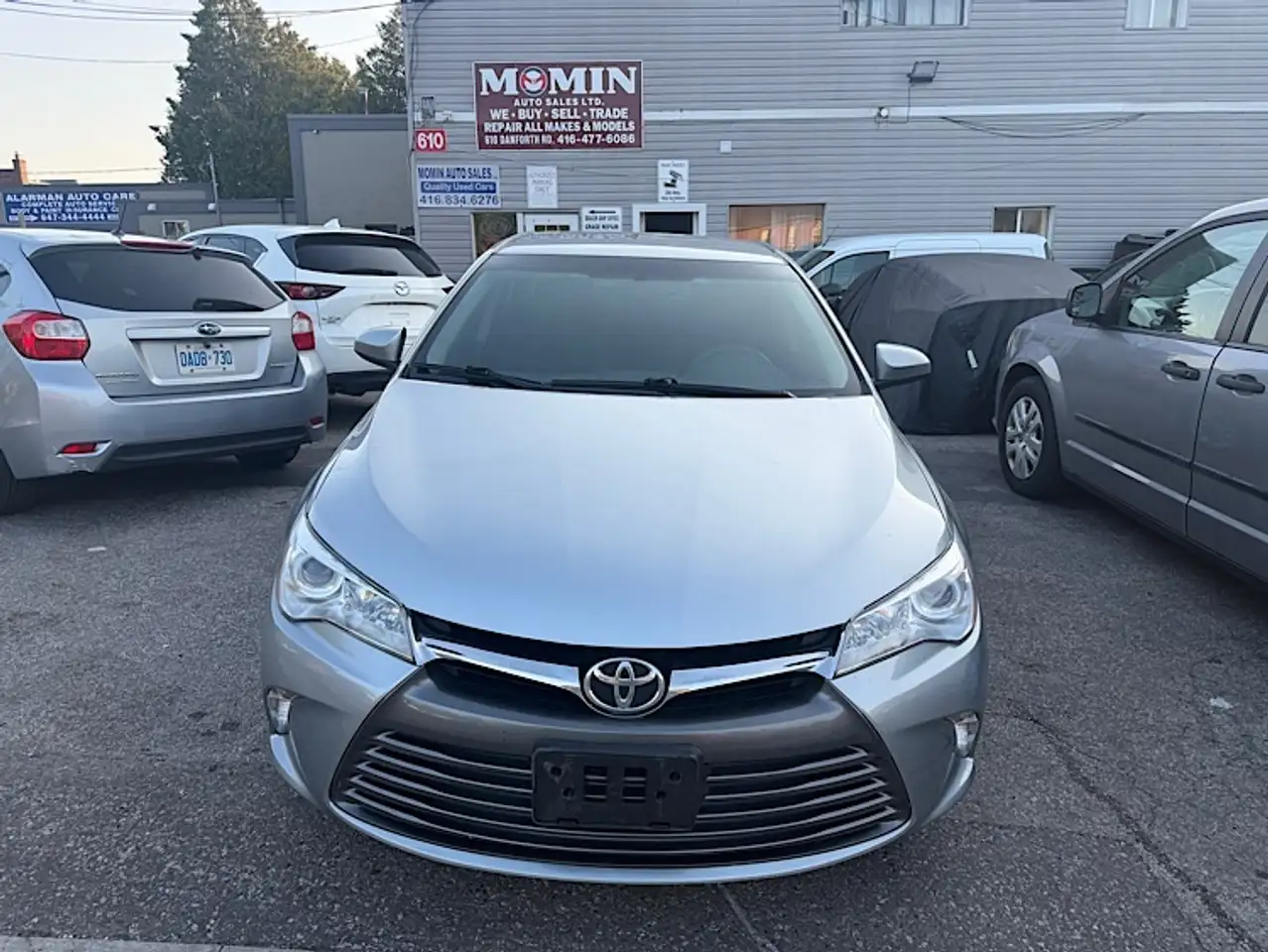 Toyota Camry снимка Toyota Camry