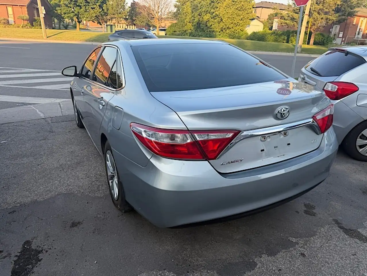 Toyota Camry снимка Toyota Camry