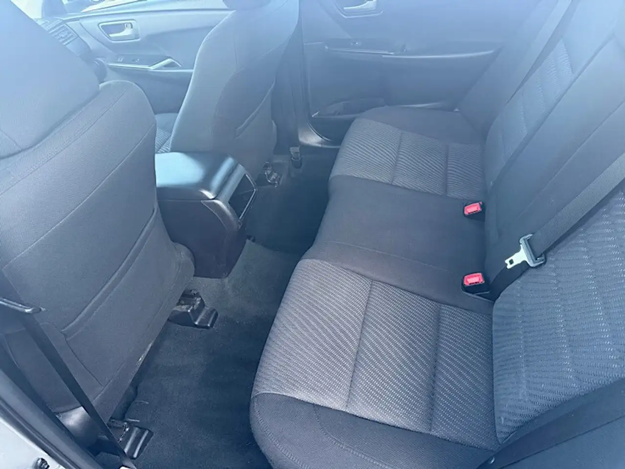 Toyota Camry снимка Toyota Camry