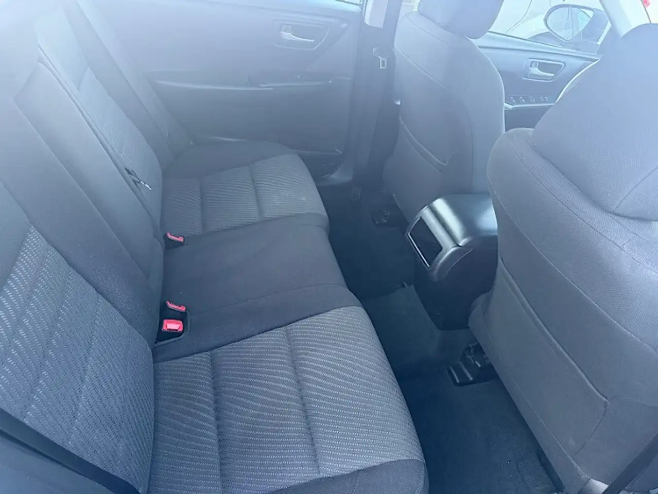 Toyota Camry снимка Toyota Camry