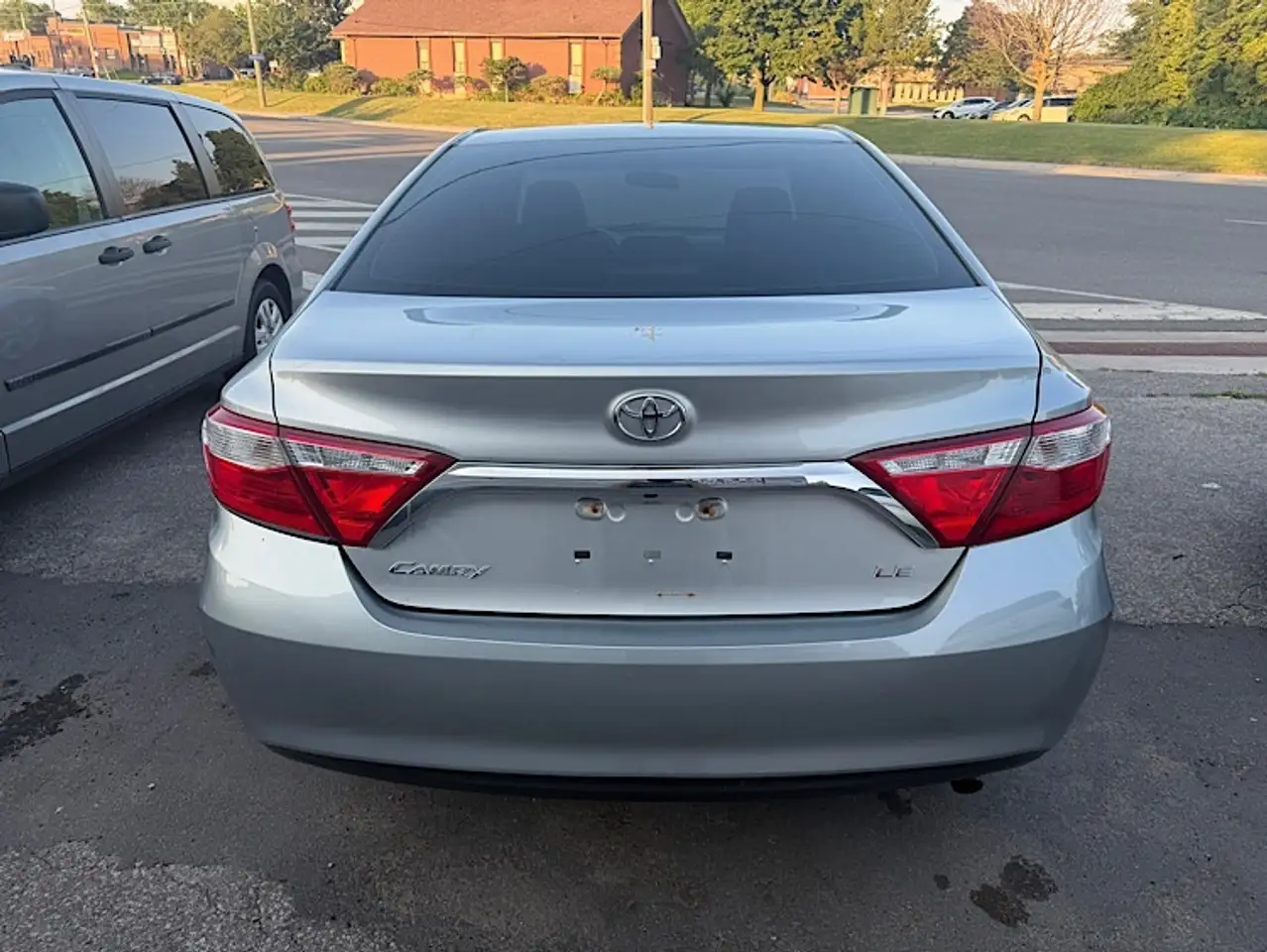 Toyota Camry снимка Toyota Camry