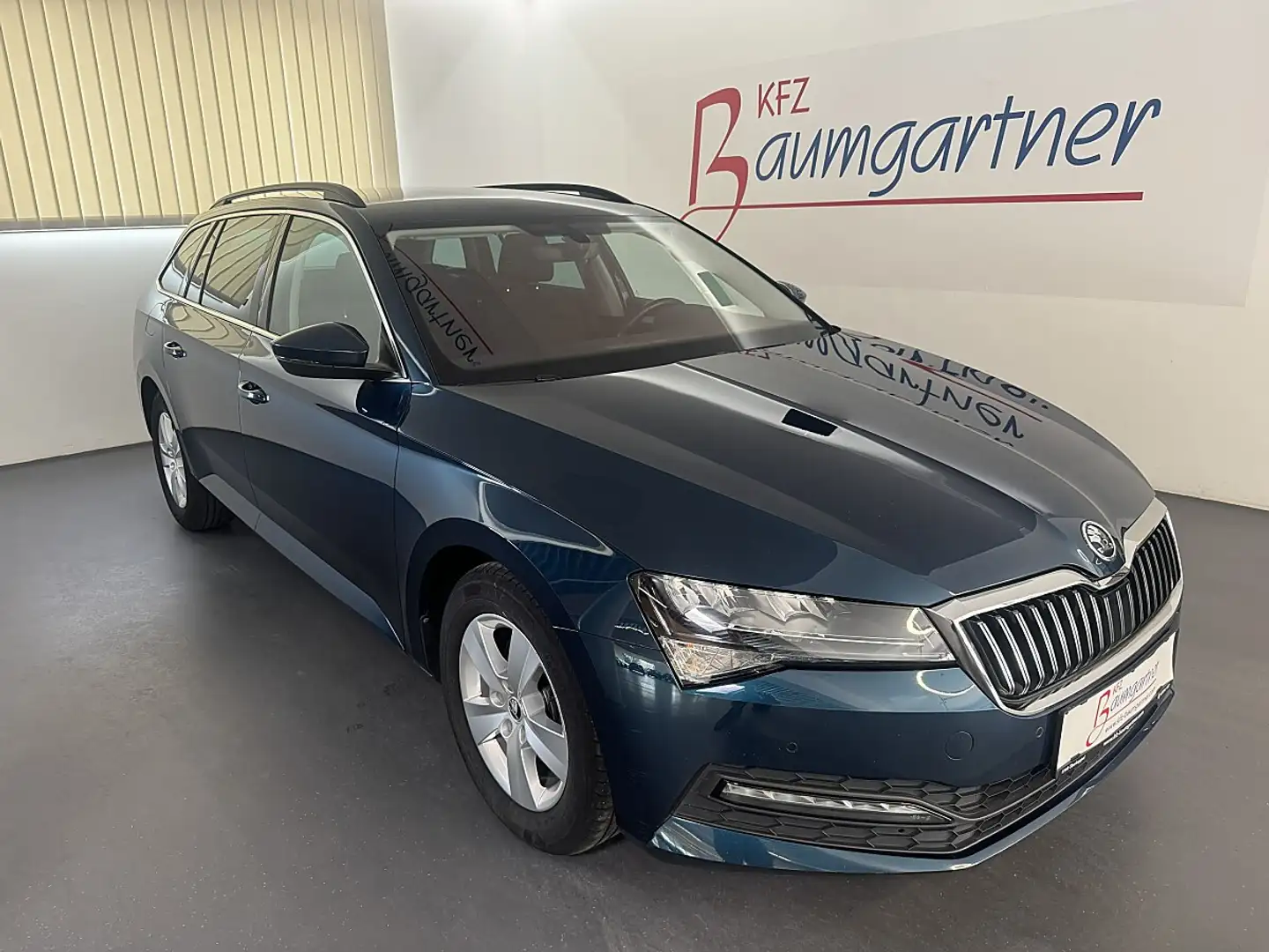 Skoda Superb Kombi 2,0TDI DSG *LED*NAVI*Sitzheizung*Tempomat... Blau - 1