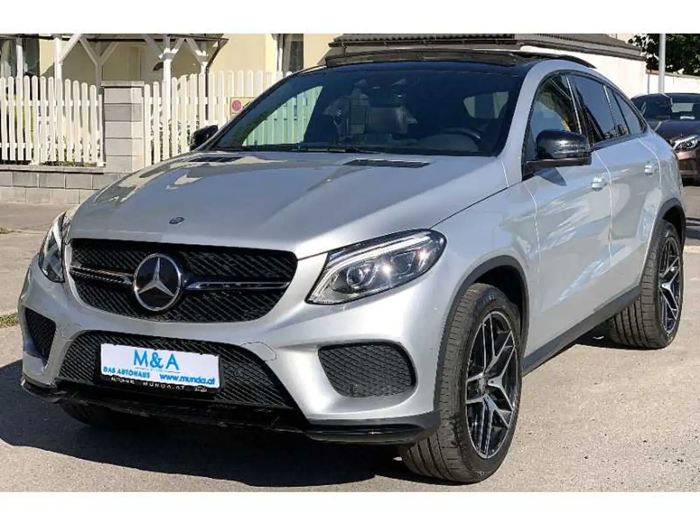 Mercedes-Benz GLE 350 GLE-Klasse GLE 350 d 4Matic AMG Line*GARANTIE Grau - 1