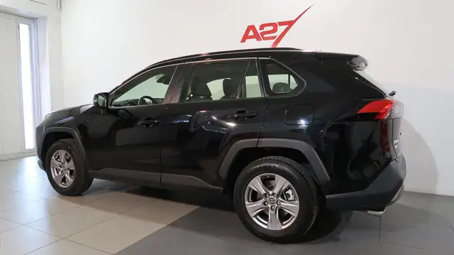 Toyota RAV4 view 21