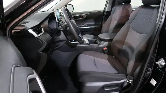Toyota RAV4 view 10