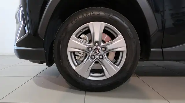 Toyota RAV4 view 17