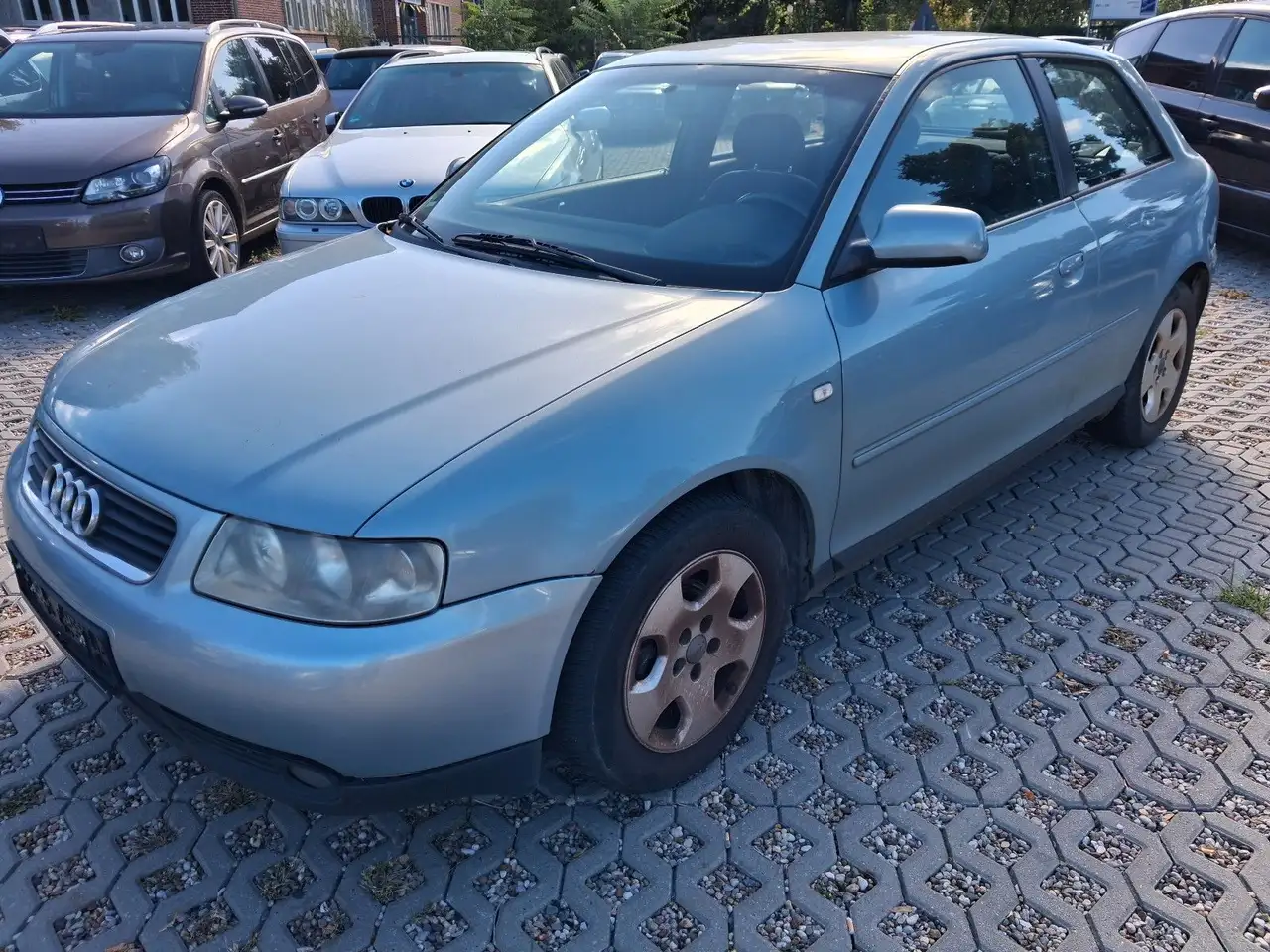 Audi A3 1.6 Ambiente, foto 2