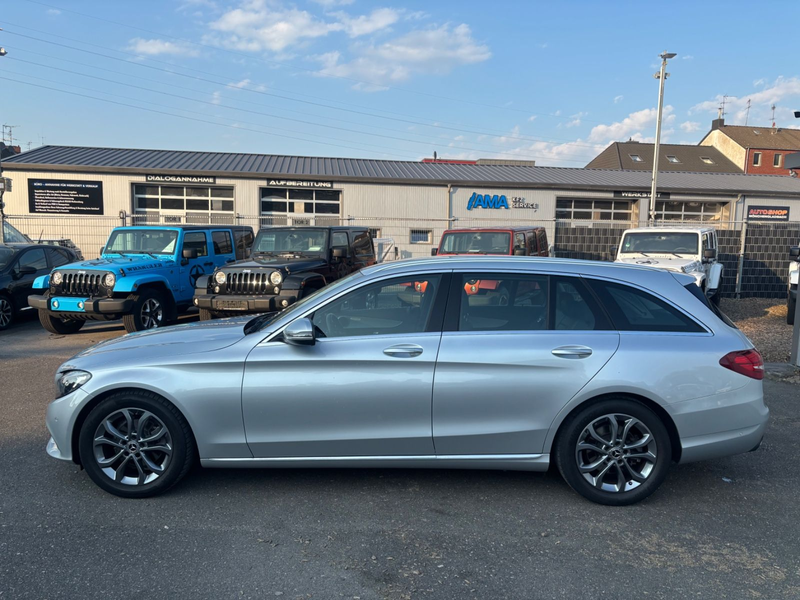 Mercedes-Benz C 180 T CGI*LED* RKAM*SITZH*TLEDER*TEMP*NAVI* — photo 3