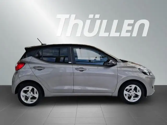 Hyundai I10 view 8