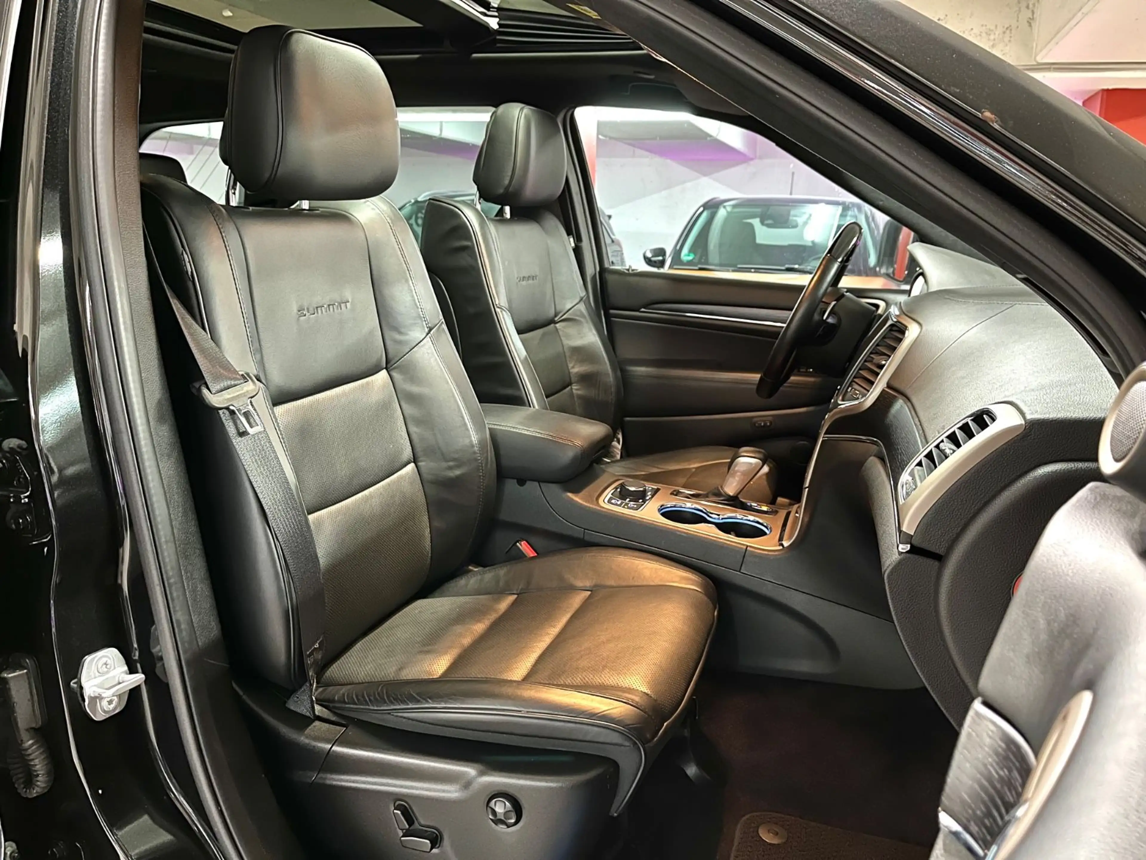Jeep Grand Cherokee 3.0 CRD Summit 4x4 Panoramadach — photo 13
