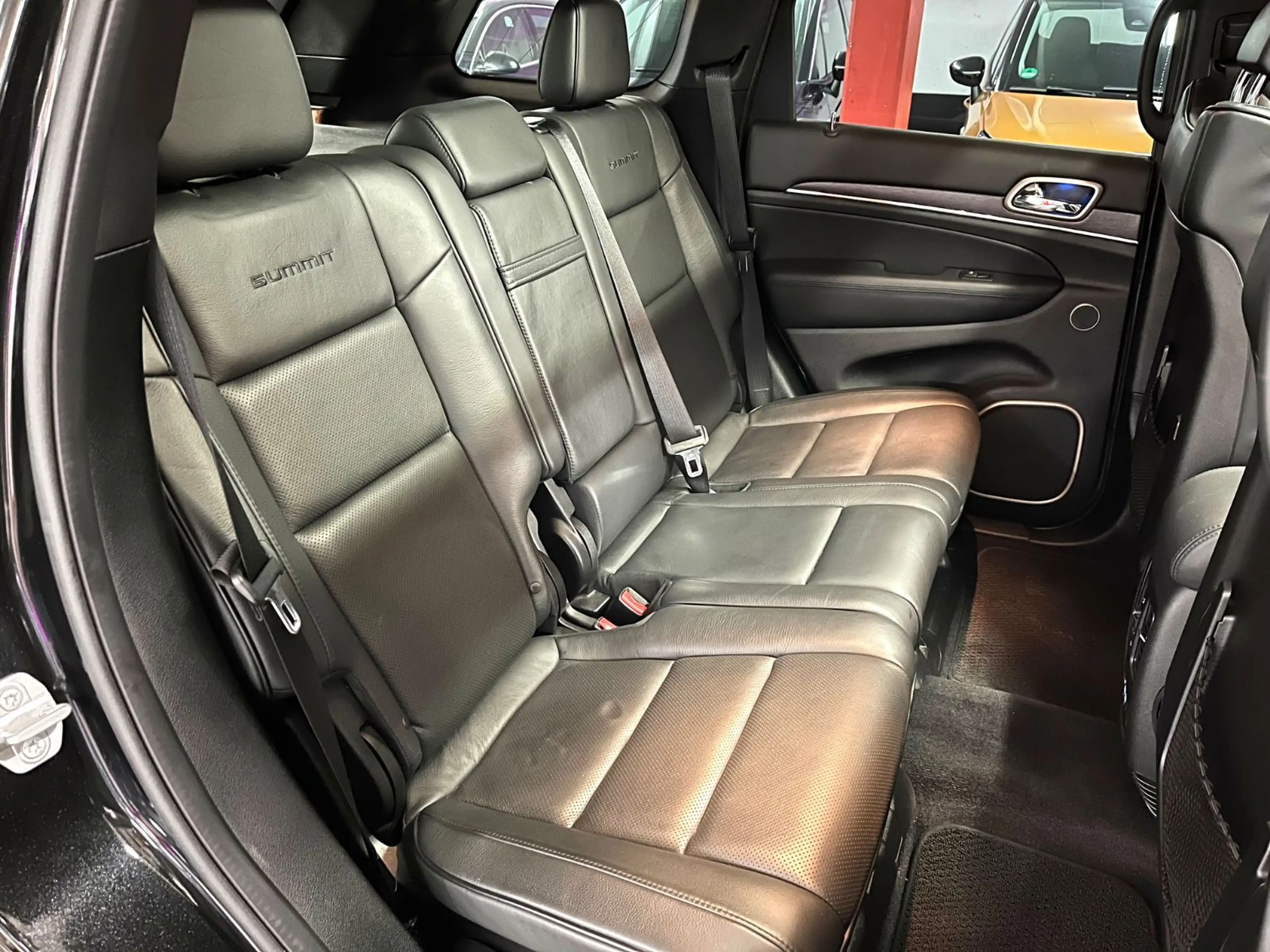 Jeep Grand Cherokee 3.0 CRD Summit 4x4 Panoramadach — photo 15
