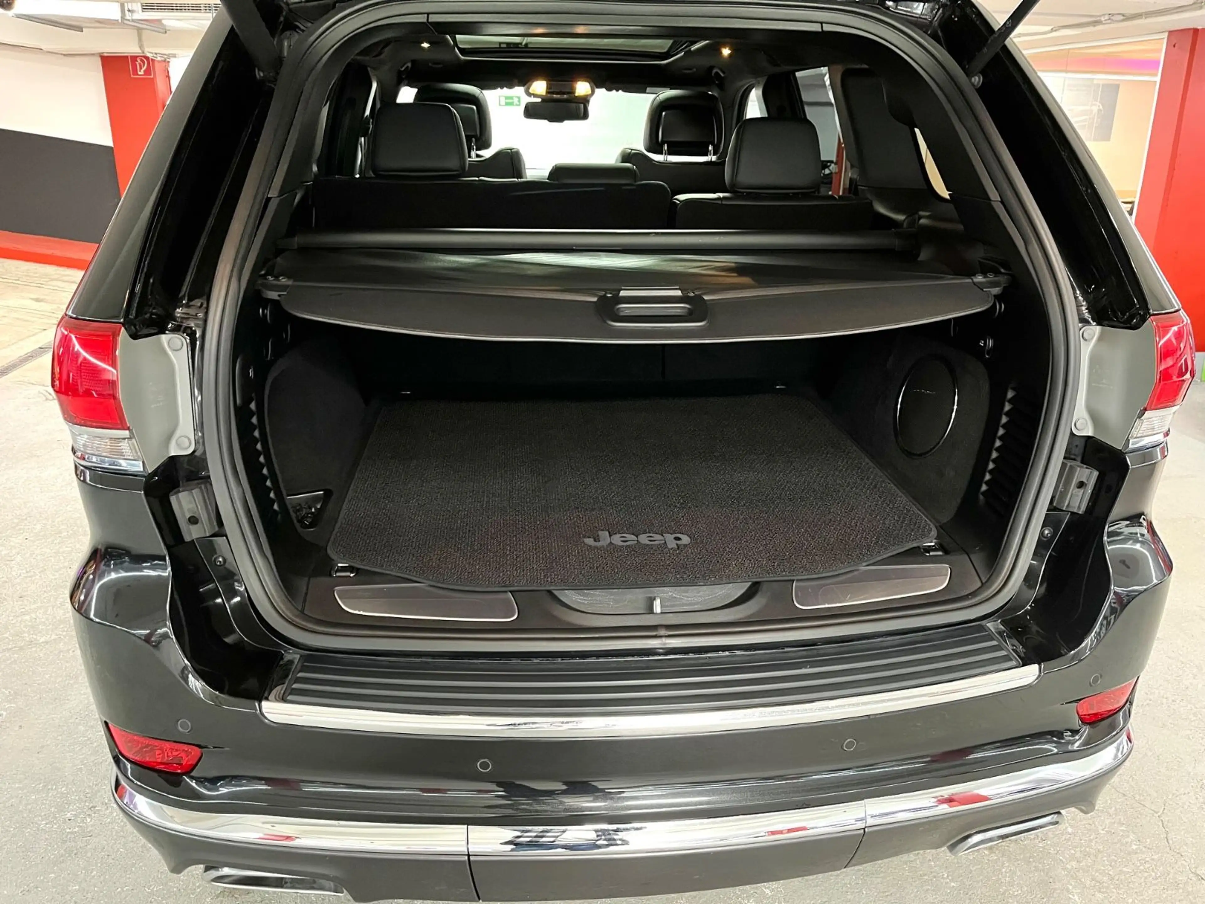 Jeep Grand Cherokee 3.0 CRD Summit 4x4 Panoramadach — photo 11