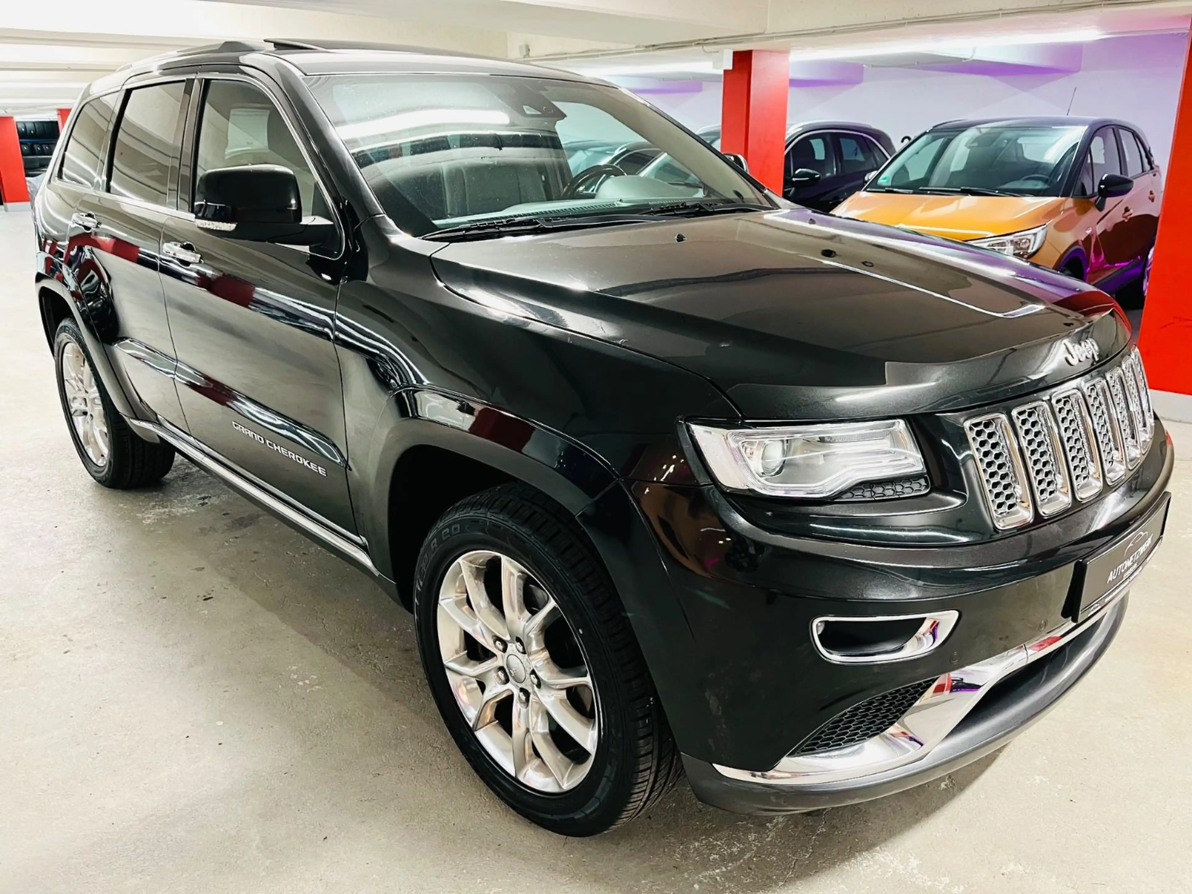 Jeep Grand Cherokee 3.0 CRD Summit 4x4 Panoramadach — photo 3