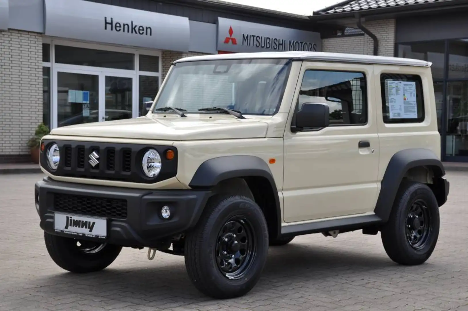 Suzuki Jimny 1.5 Comfort NFZ Allgrip Beige - 1