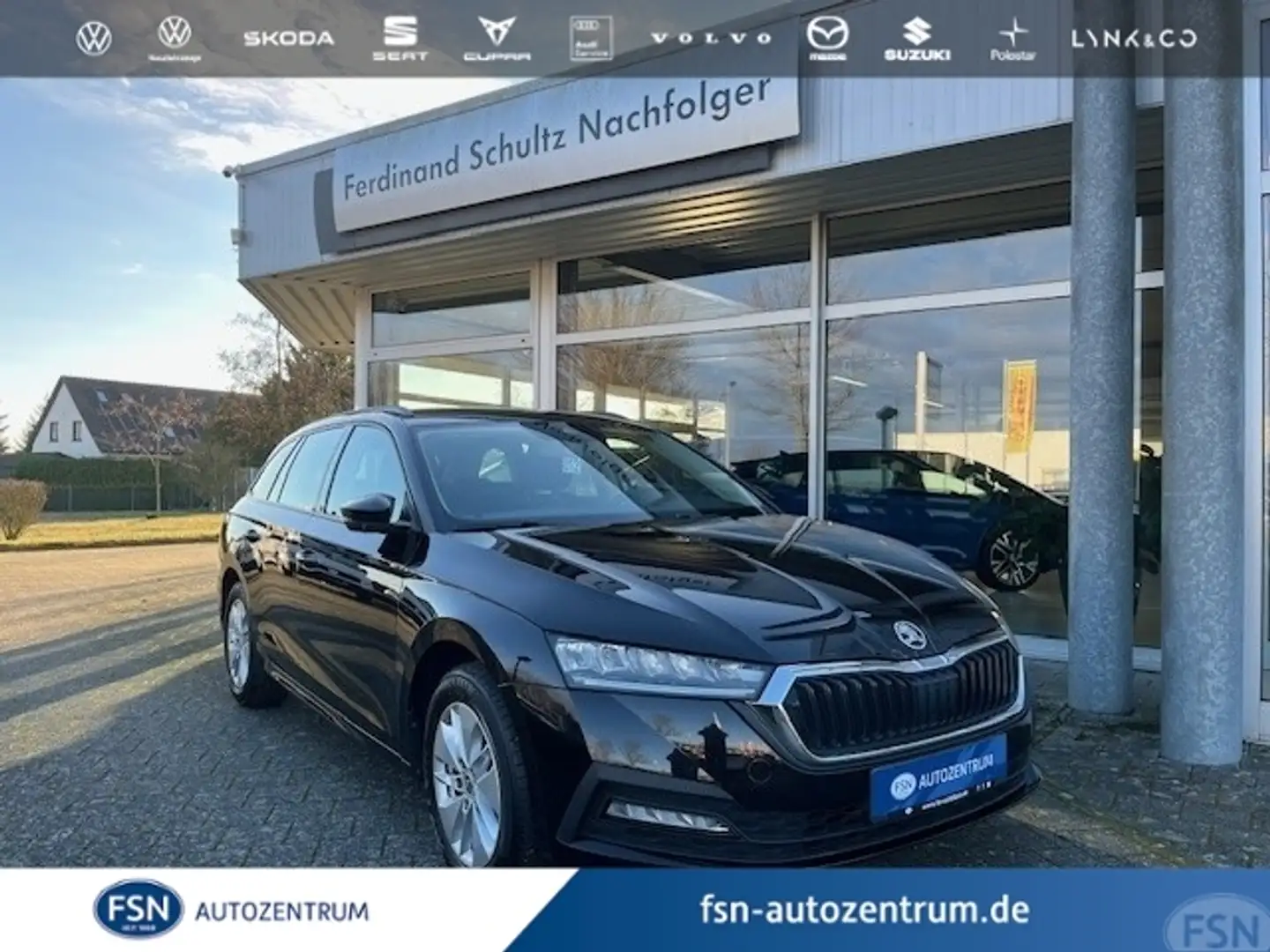 Skoda Octavia Combi Ambition 2.0 TDI DSG LED AHZ GRA Sitzhzg.Sm Noir - 1