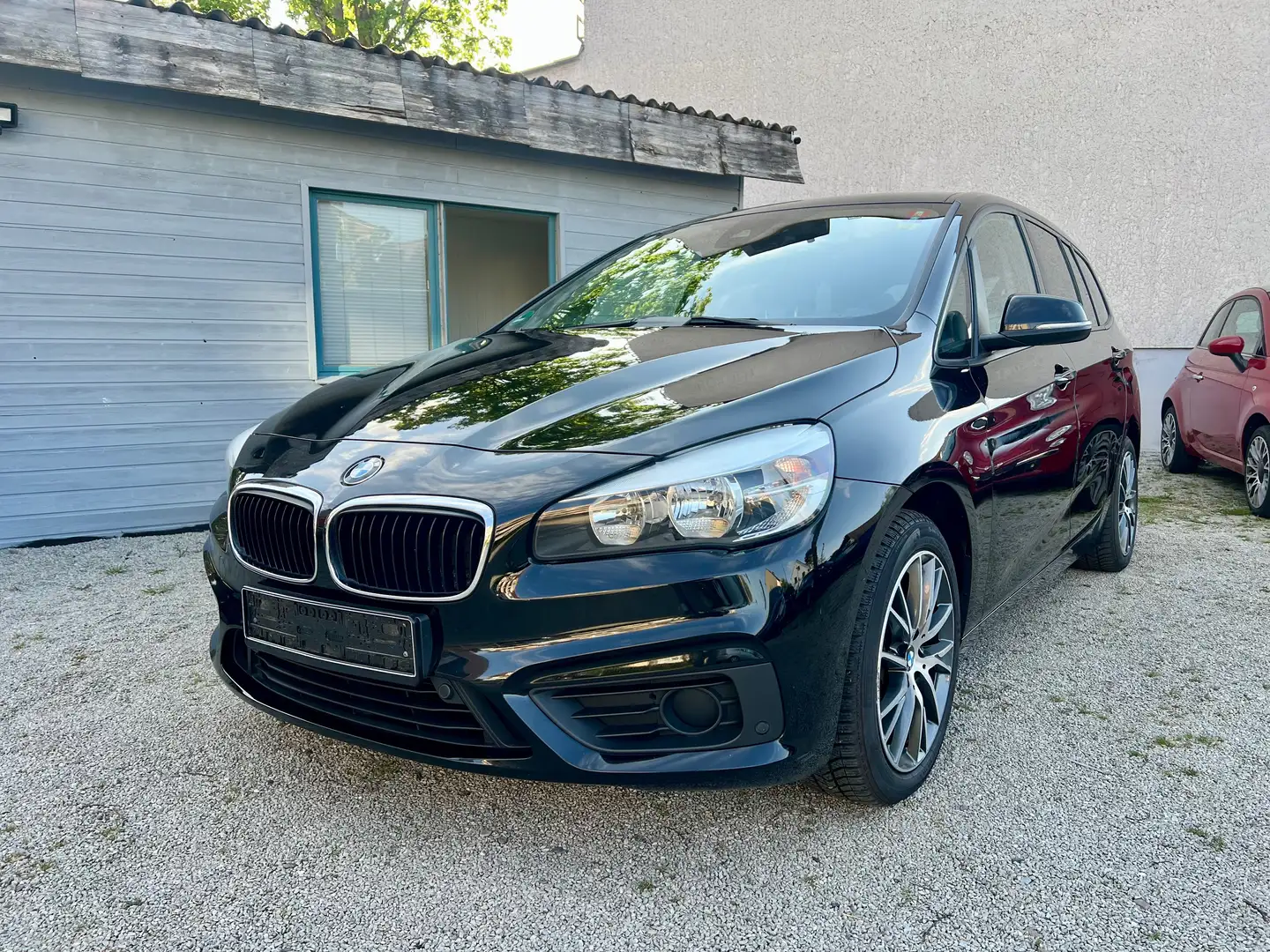 BMW 220 BMW 220 Baureihe 2 Gran Tourer 220 i Noir - 1