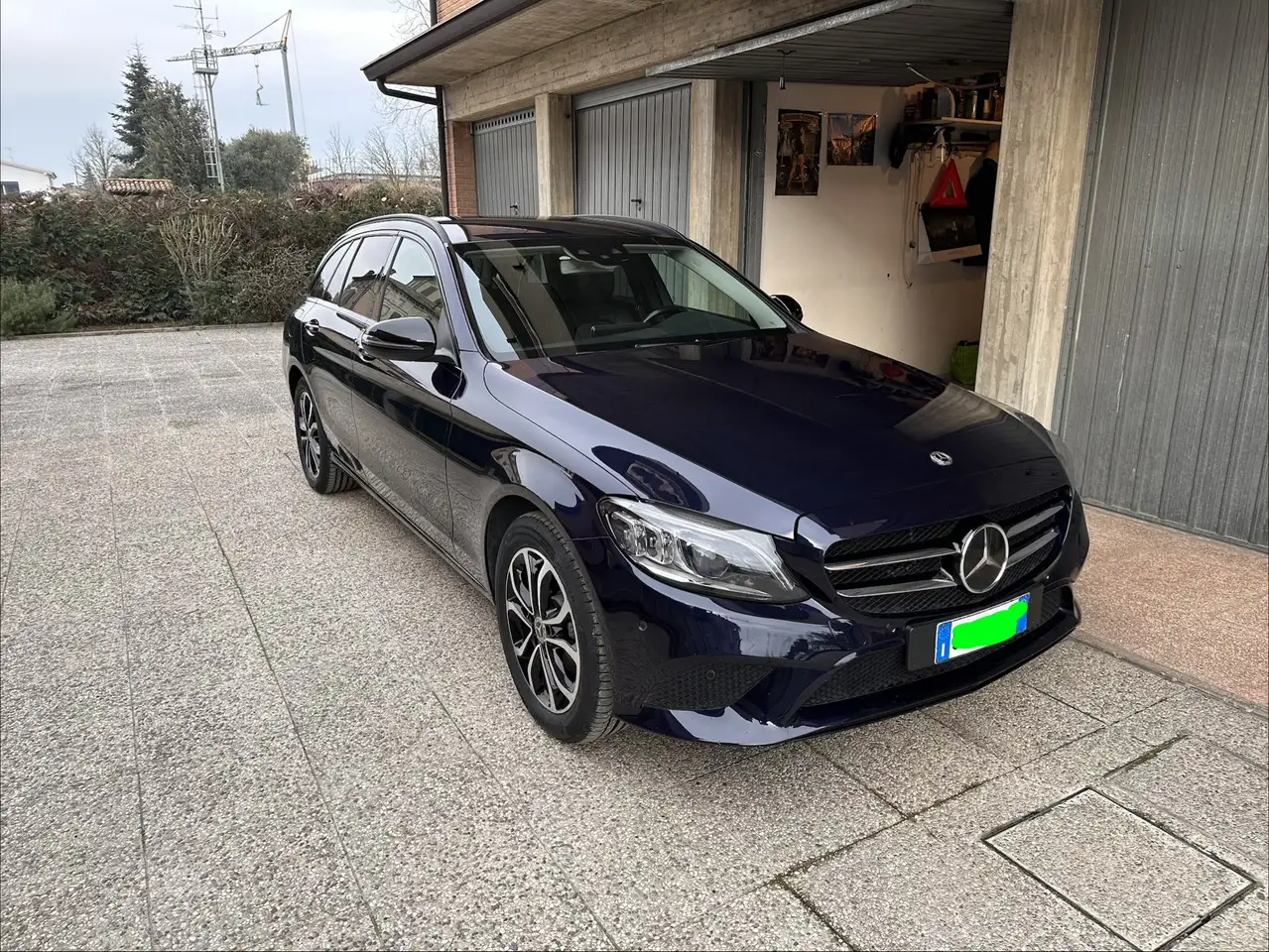 Mercedes-Benz C 220