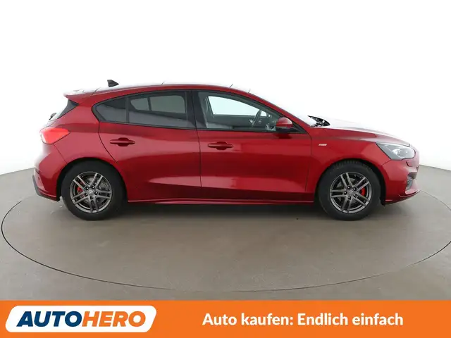 Ford Focus view 7