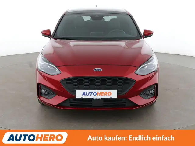 Ford Focus view 9