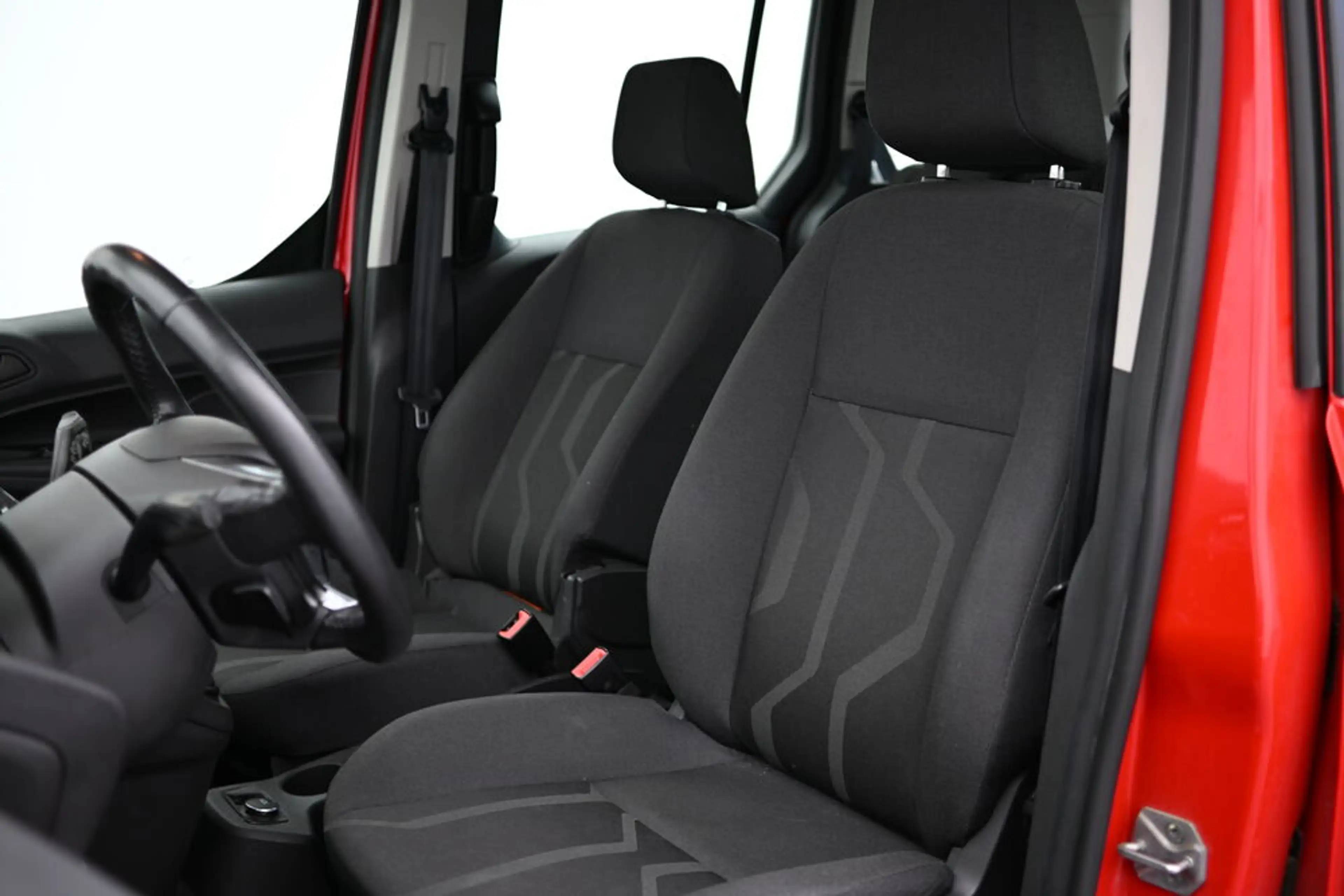 Ford Tourneo Connect Trend 1,5 TDCi Start/Stop — photo 14