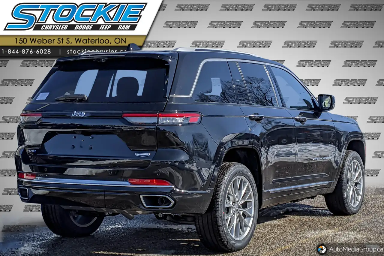 Jeep Grand Cherokee снимка Jeep Grand Cherokee