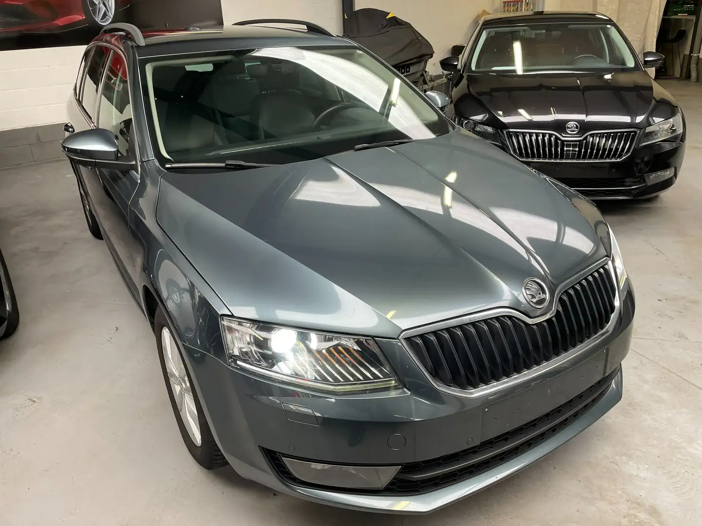 Skoda Octavia 1.4 TSI CNG Ambition Grijs - 1