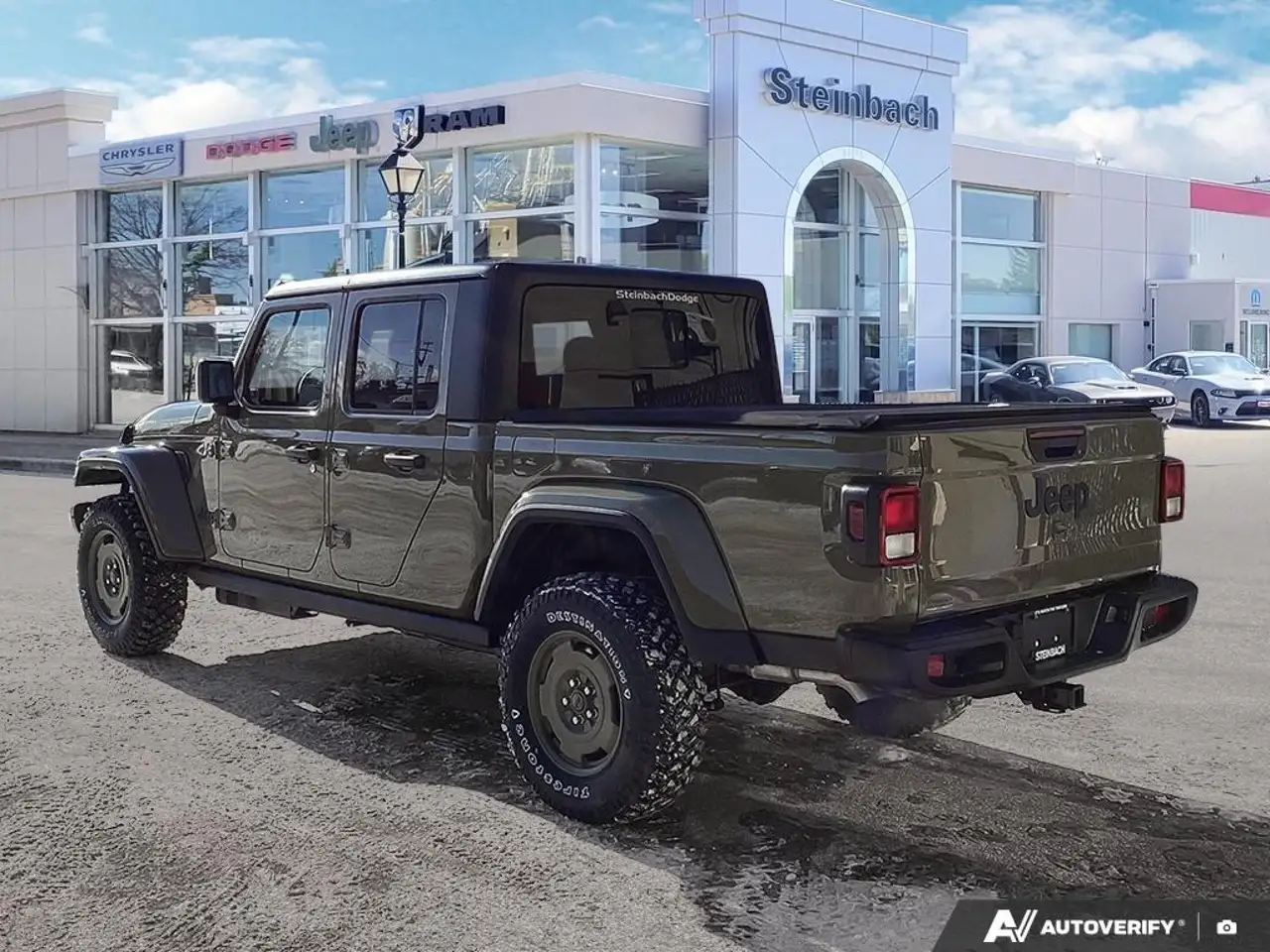 Jeep Gladiator снимка Jeep Gladiator
