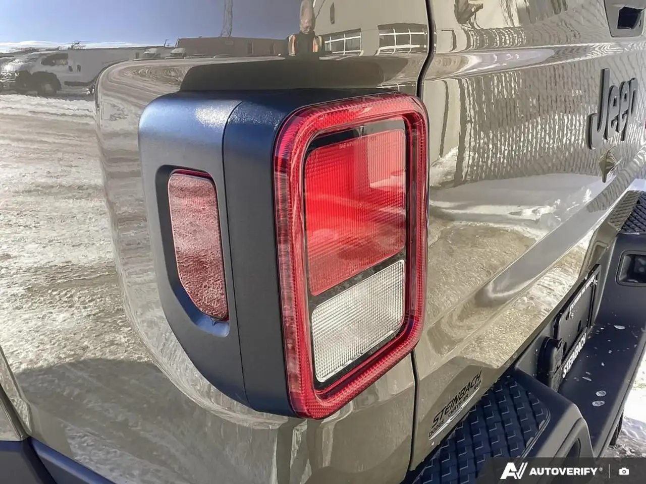 Jeep Gladiator снимка Jeep Gladiator