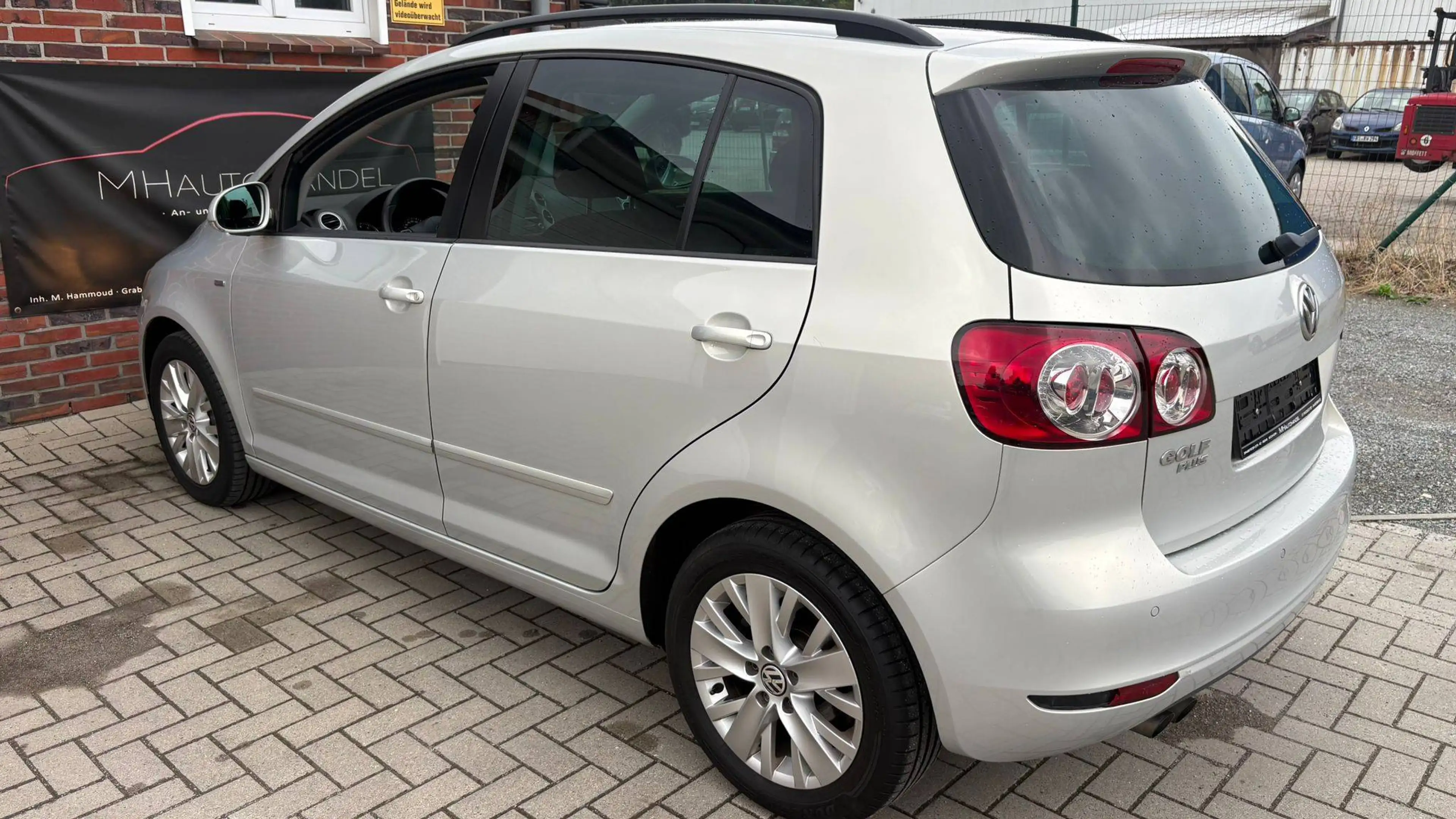 Volkswagen Golf Plus 1.4 TSI Life*2.Hand*TopGepflegt*PDC*Finanzierung* — photo 4