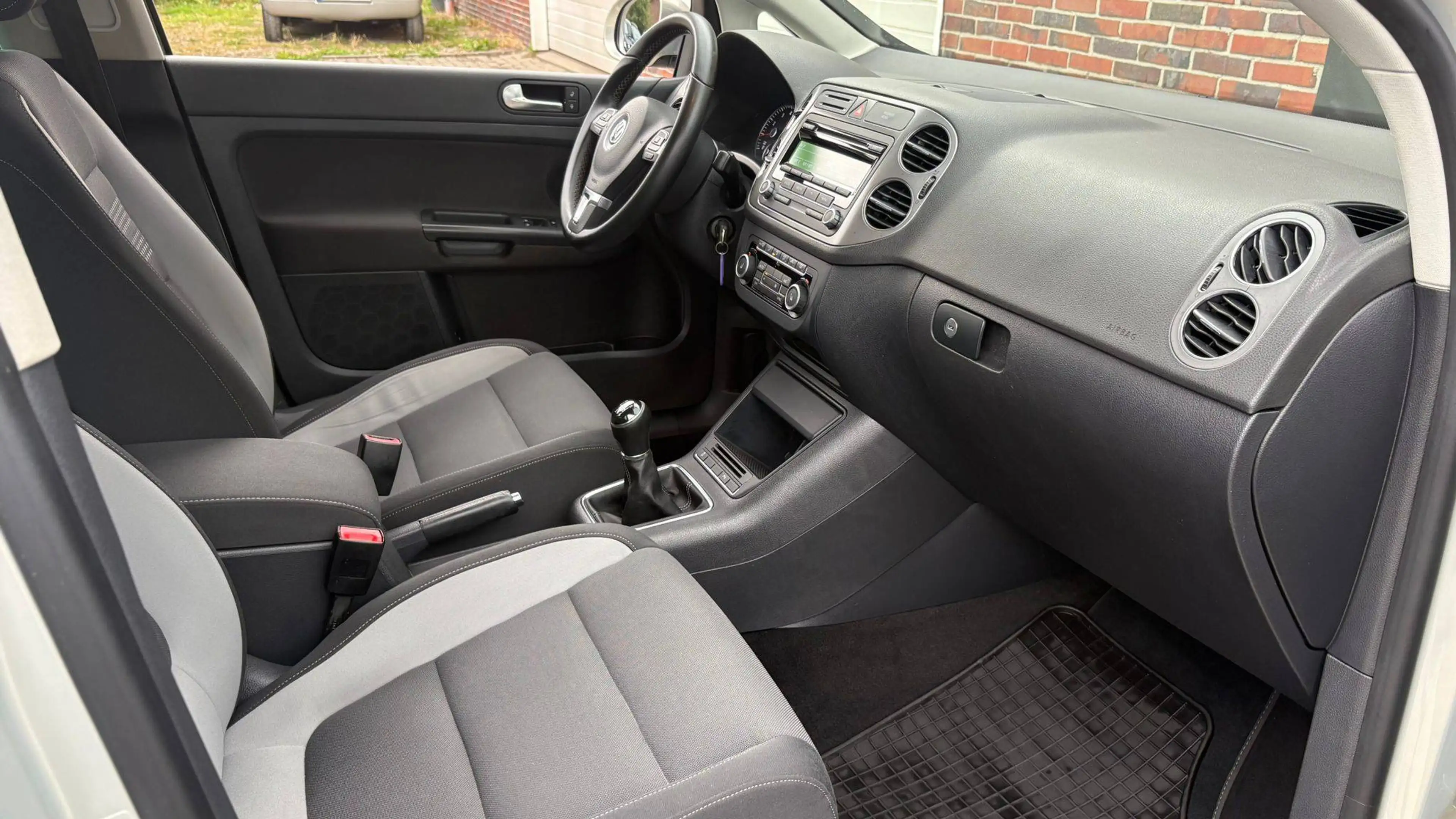Volkswagen Golf Plus 1.4 TSI Life*2.Hand*TopGepflegt*PDC*Finanzierung* — photo 10