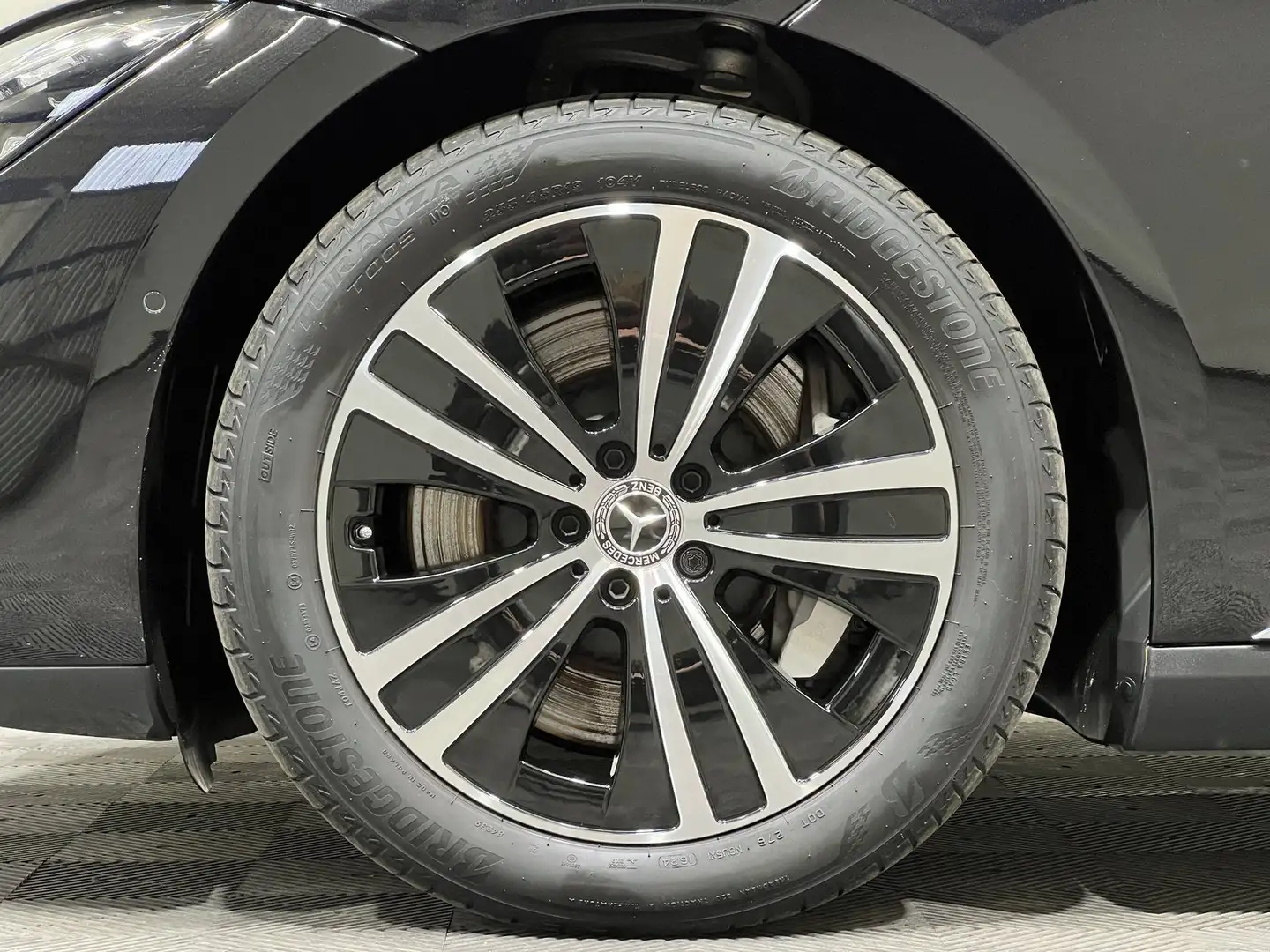 Mercedes-Benz EQE 300 Electric Art Advanced AHK+WinterPaket !! Schwarz - 2