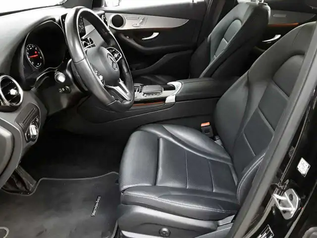 Mercedes-Benz GLC view 7