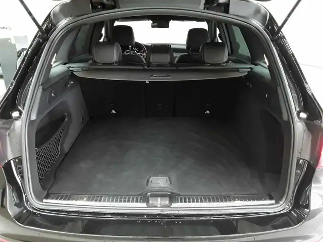 Mercedes-Benz GLC view 15