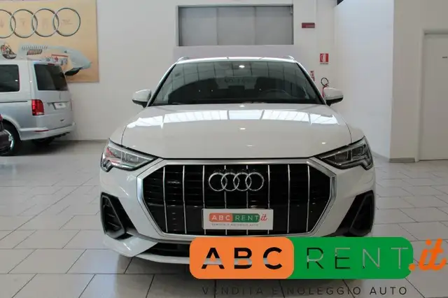 Audi Q3 view 2