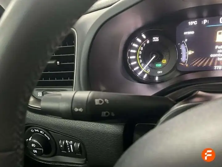 Jeep Renegade 2023, foto 41