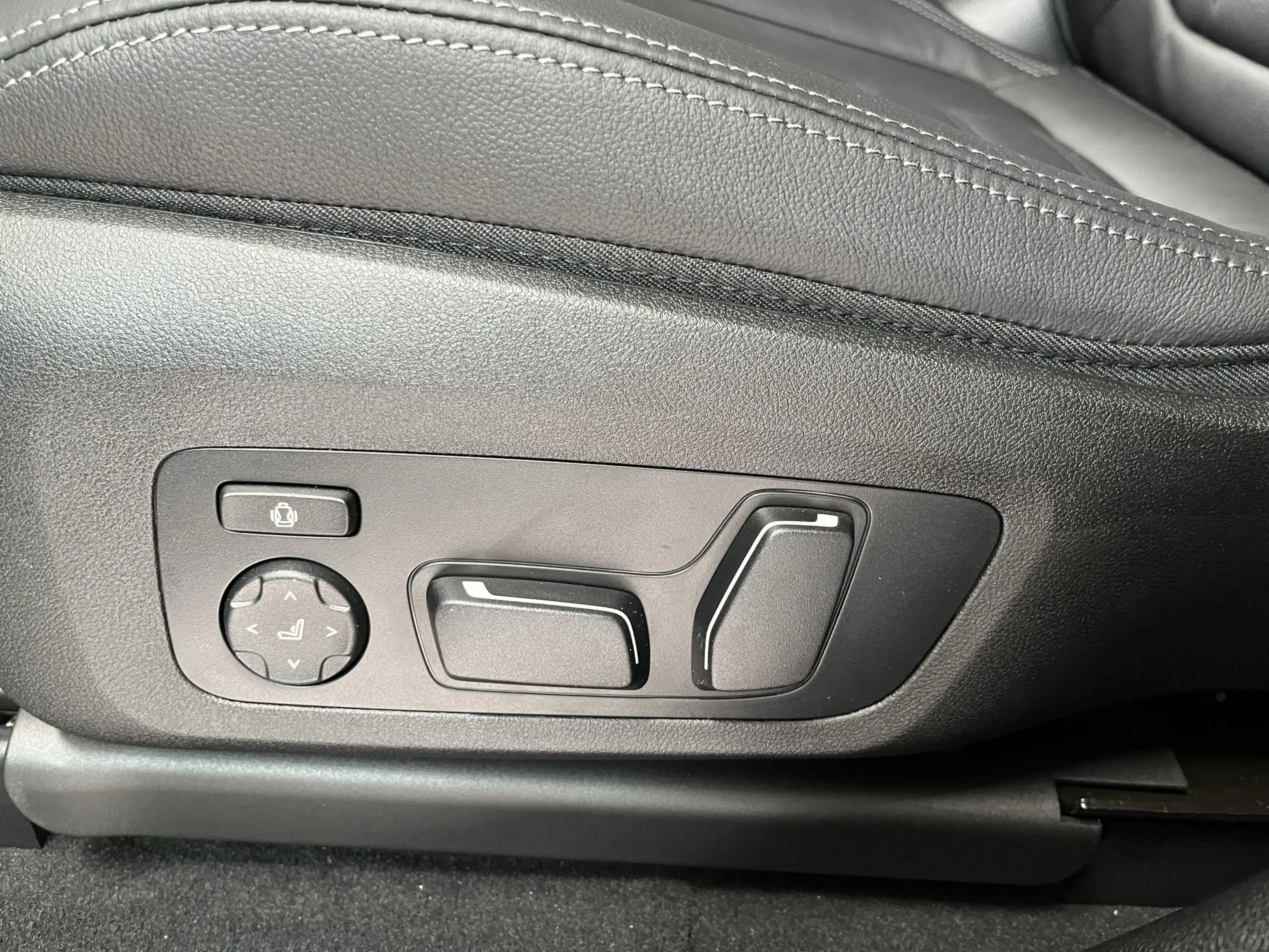 BMW X4 xDrive30i High Executive | M Sport Plus Pack | Bus — photo 8