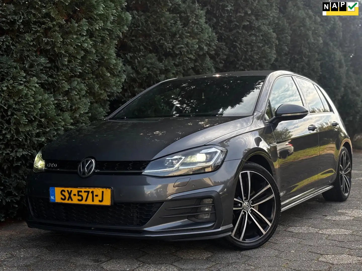 Volkswagen Golf GTD 2.0 GTD|Virtual Cockpit|DSG|Stoelverwarming Gris - 1
