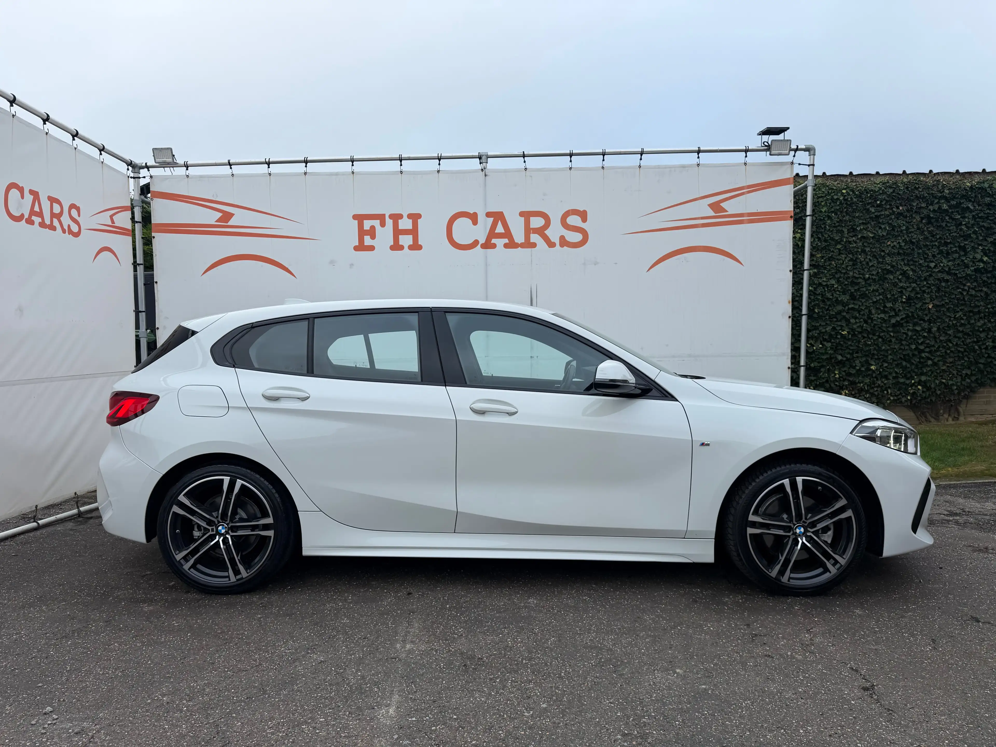 BMW 118 118i *M PACKET*2024*AUTOMATIC*FULL LED*GARANTIE — photo 4