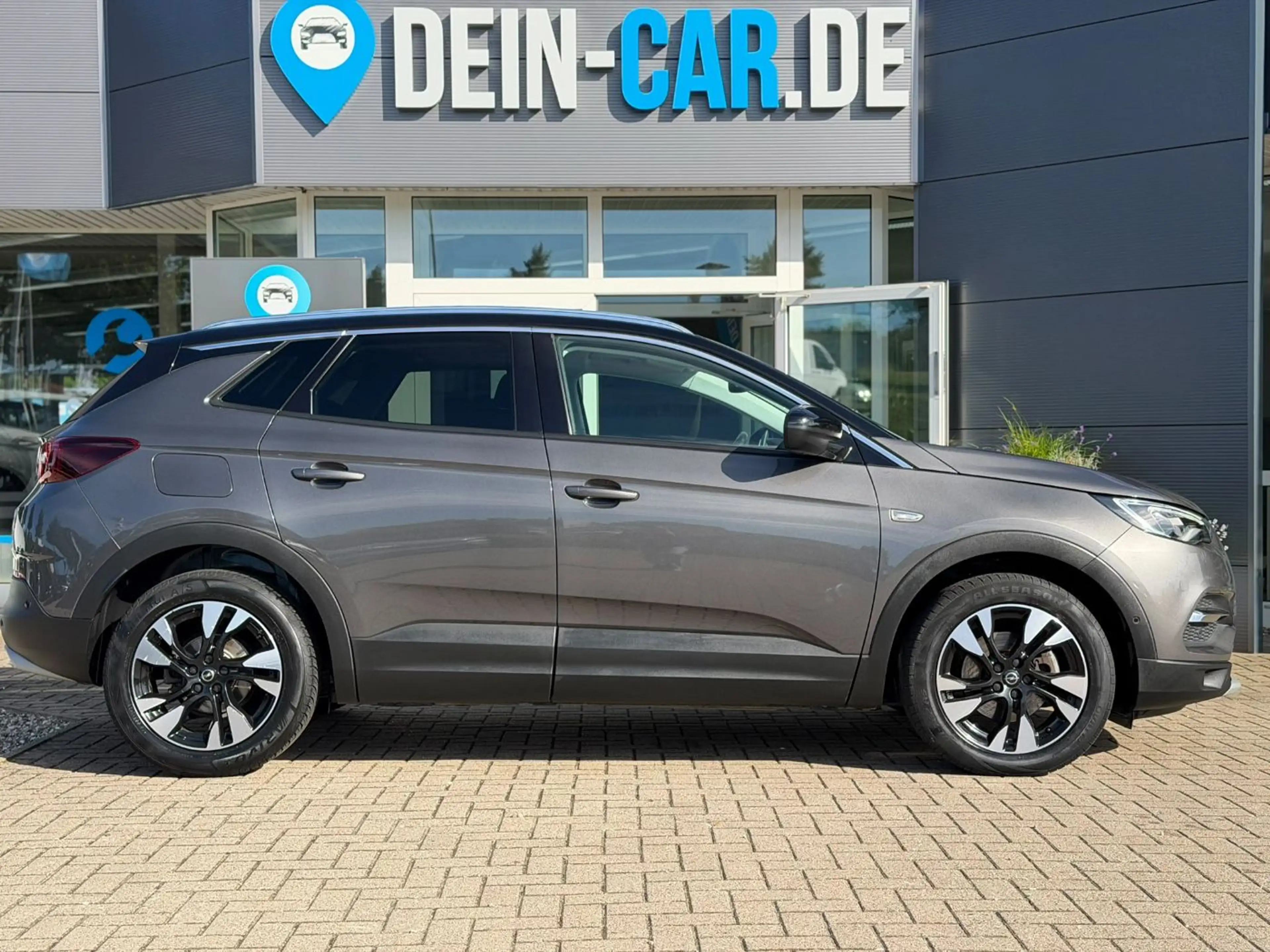 Opel Grandland LED Navi PDC SHZ SpurW el.Heck Kam. LM — photo 5