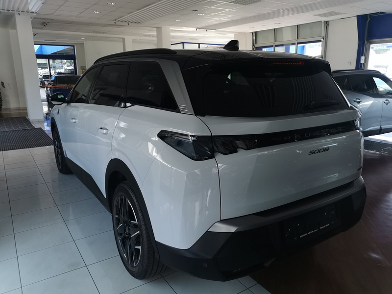 Peugeot 5008 5008 mHEV 145 e-DCS6 Aut. GT — photo 6