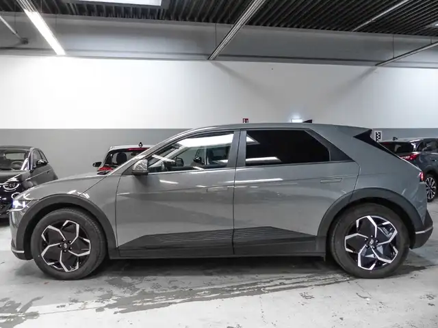 Hyundai Ioniq 5 view 17