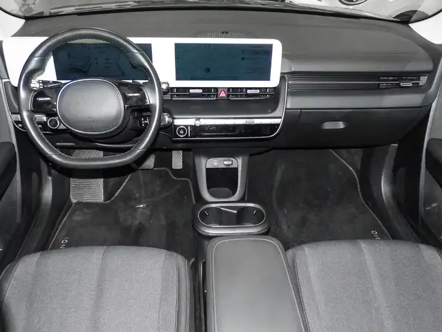 Hyundai Ioniq 5 view 6