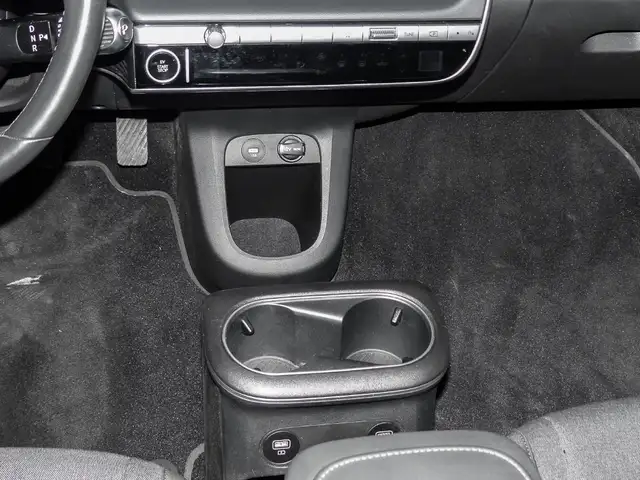 Hyundai Ioniq 5 view 10