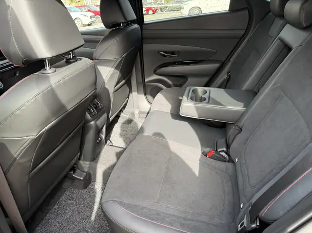 Hyundai Tucson view 12