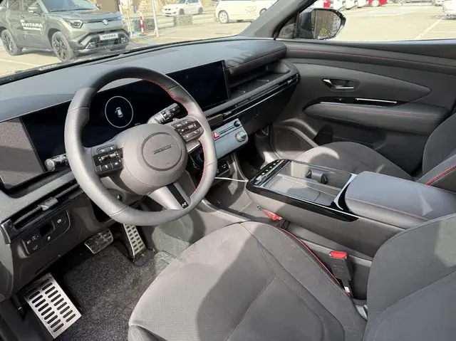 Hyundai Tucson view 7