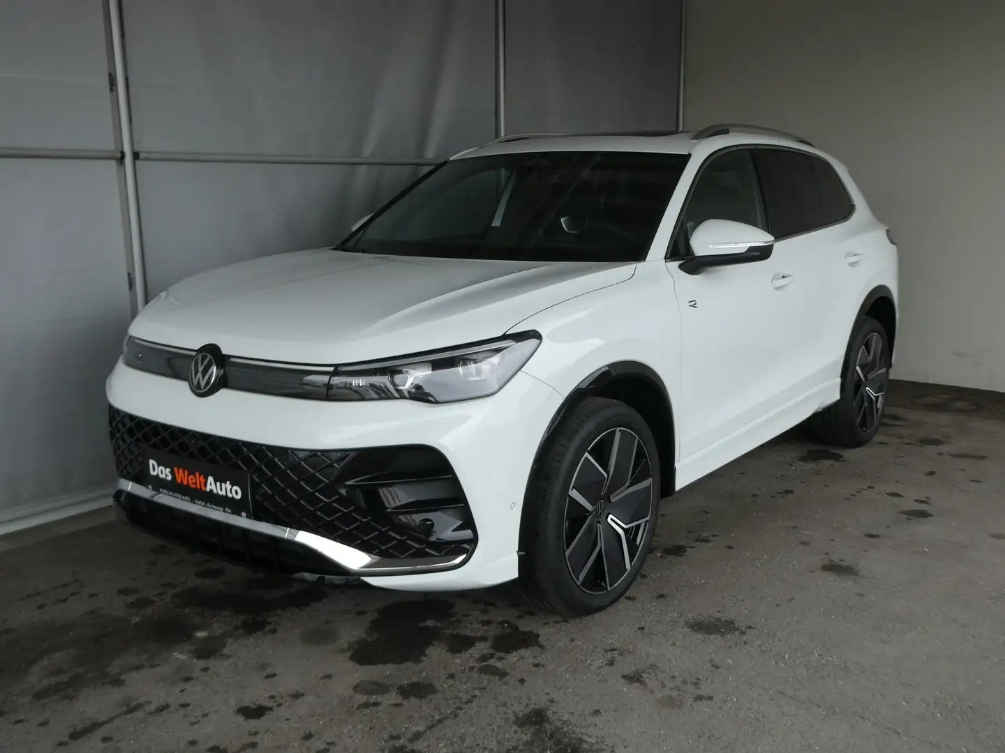 Volkswagen Tiguan Sport TDI 4MOTION DSG Weiß - 1