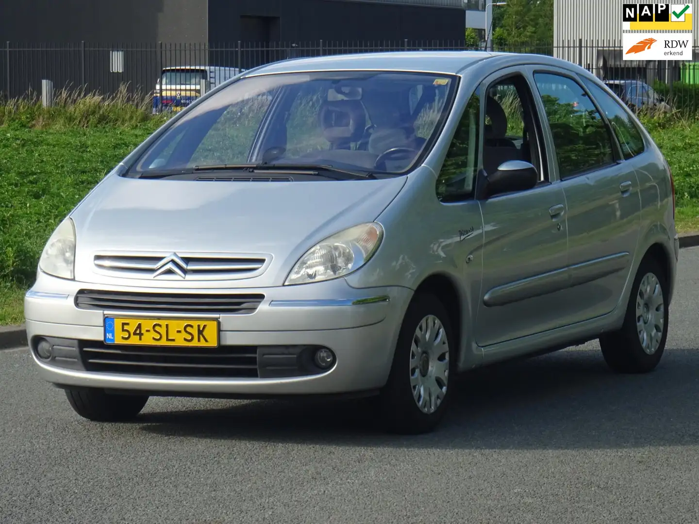 Citroen Xsara Picasso 1.6i-16V NAP/CLIMA/CRUISE/APK 2026 Gris - 1